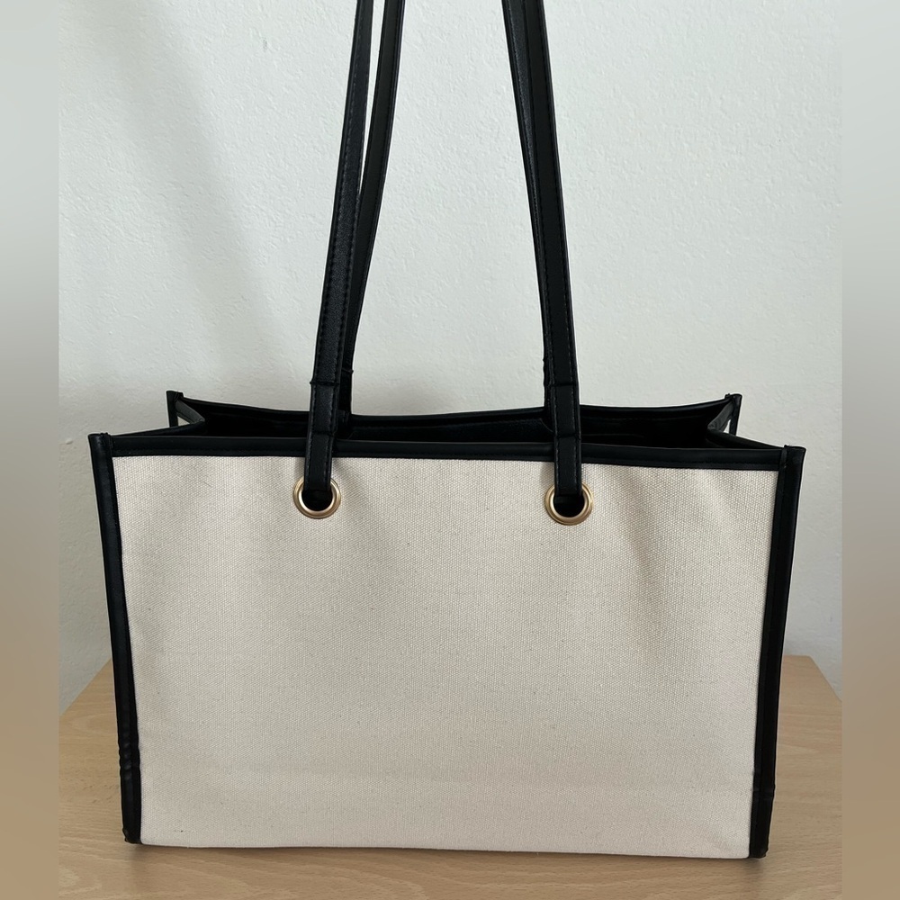 LIMITED EDITION Coated Canvas Shopping Tote BNWOT - Picture 5 of 11